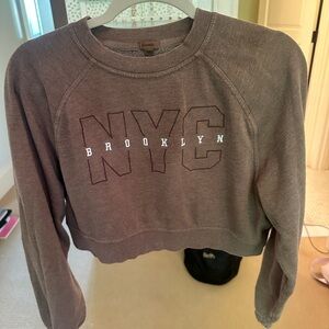 Brown NYC Brooklyn Cropped Sweatshirt